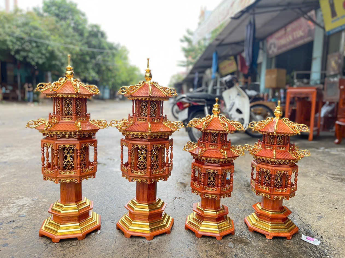 Đèn Chân Nến Gỗ Hương Gia Lai 50Cm
